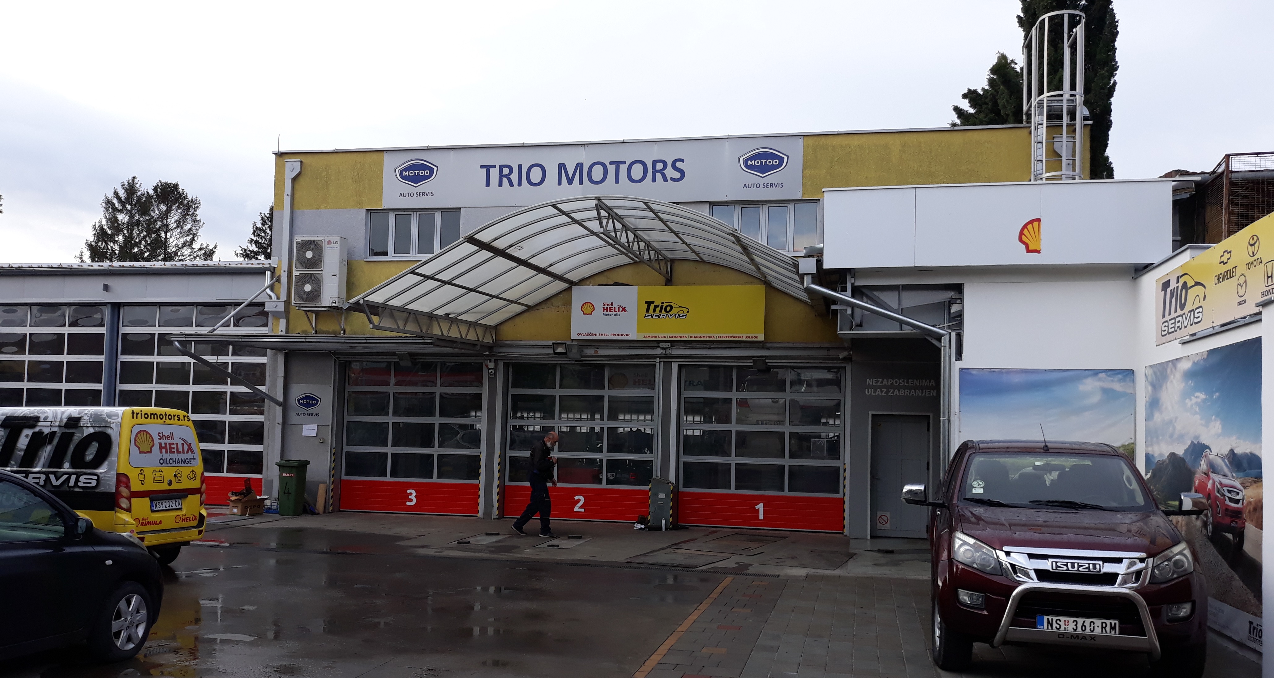 TRIO SERVIS